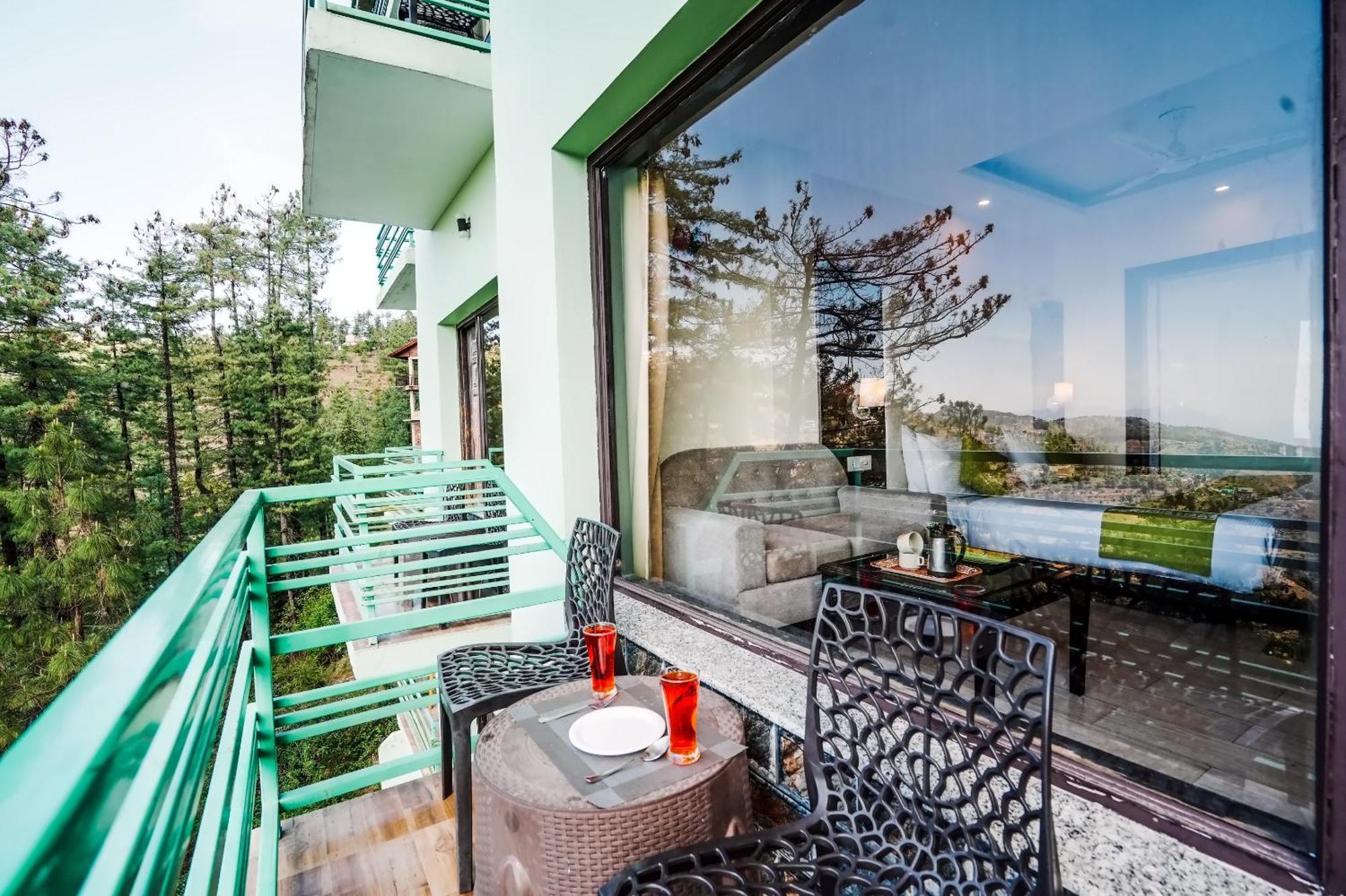 Nature Valley View Resort Mashobra !! Luxury Choice !! Gaming Zone !! Open Terrace !! Big Parking Shimla Extérieur photo